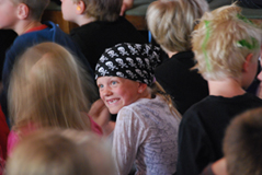 Inte alla uppskattade hårdrocken på Möllebackskolans egen rockfestival.